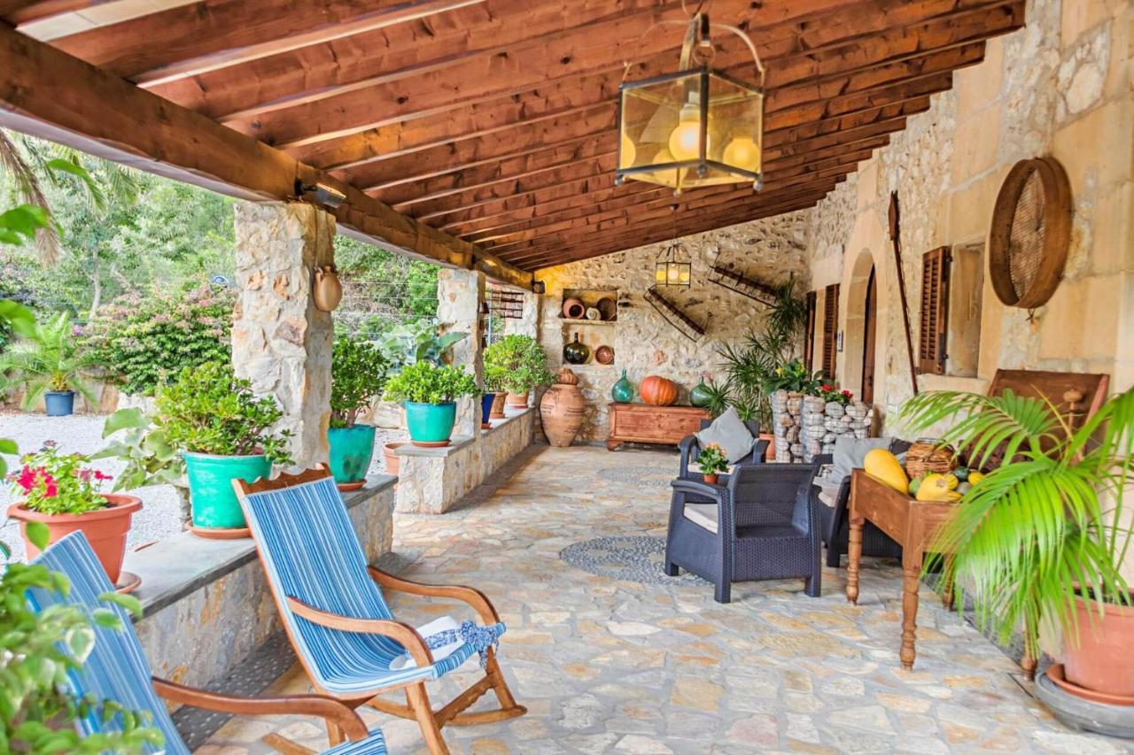 Villa Mosson By Sealand Villas Port de Pollença Eksteriør bilde