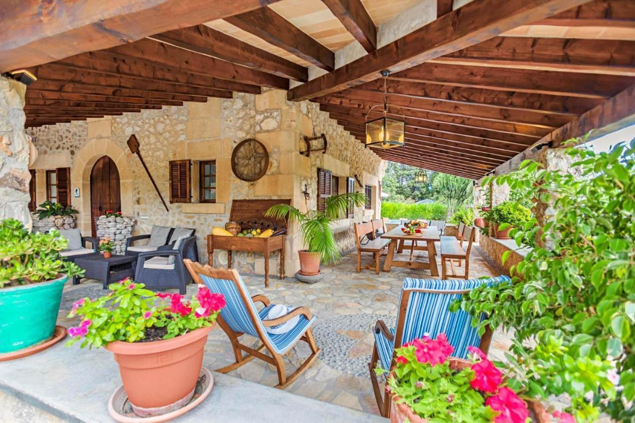 Villa Mosson By Sealand Villas Port de Pollença Eksteriør bilde