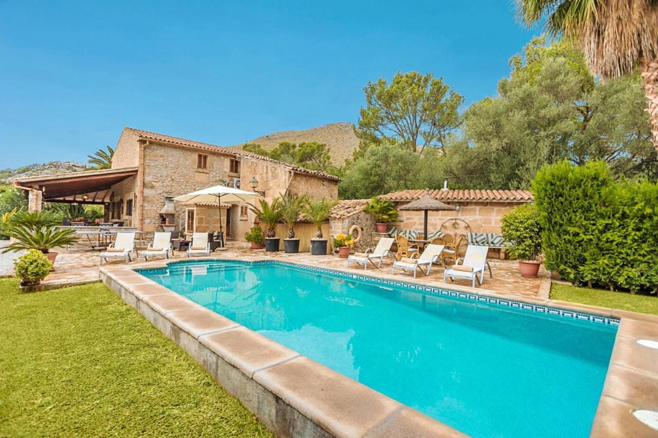 Villa Mosson By Sealand Villas Port de Pollença Eksteriør bilde